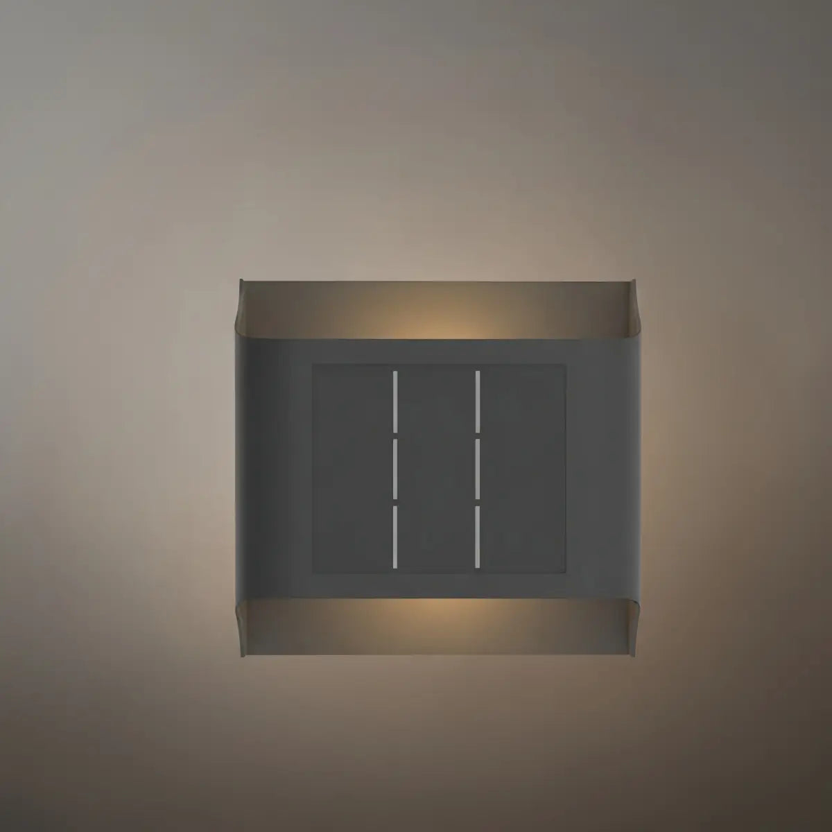 Irondale Modern Solar Sensor Wall Lamp – Black Metal Courtyard/Garden